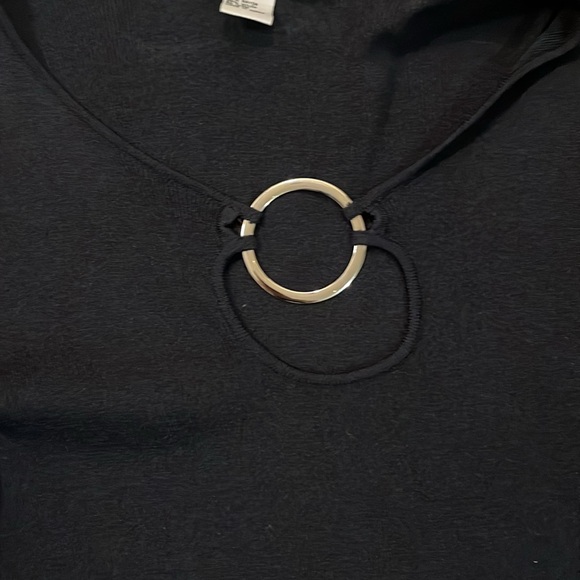 Studio Top - Picture 3 of 5